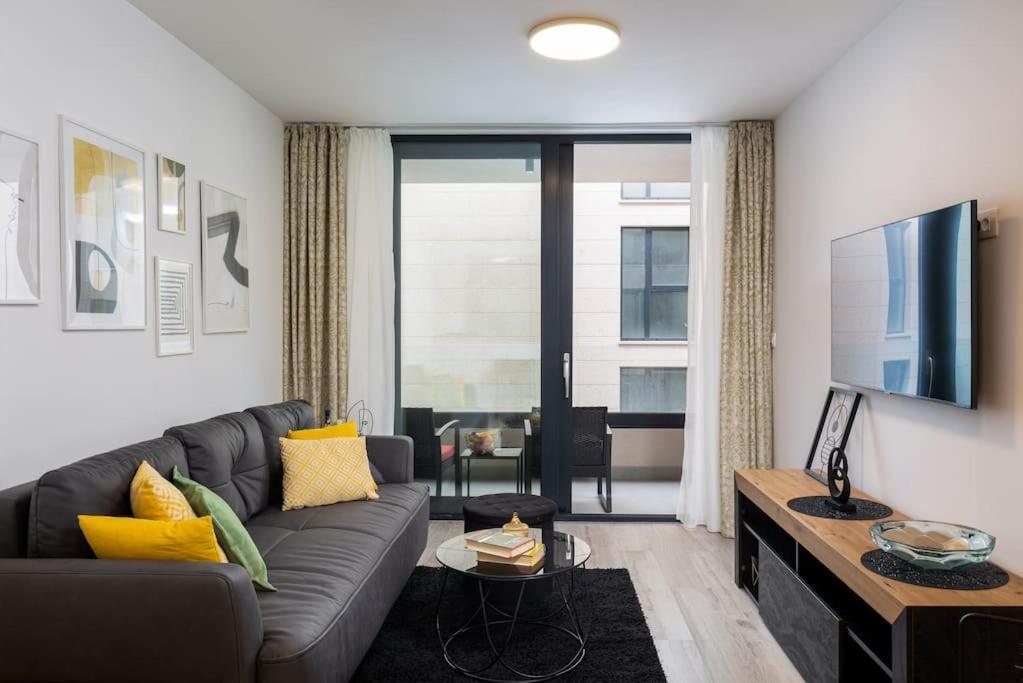 Apartamento Dubrovnik Pier Free Parking And Balcony Exterior foto