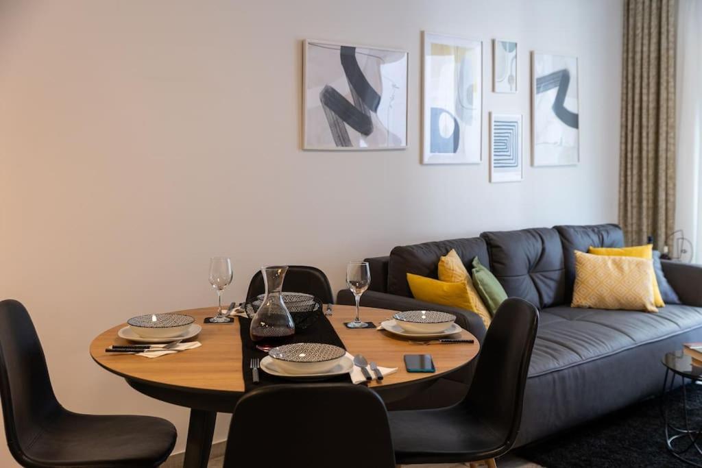 Apartamento Dubrovnik Pier Free Parking And Balcony Exterior foto