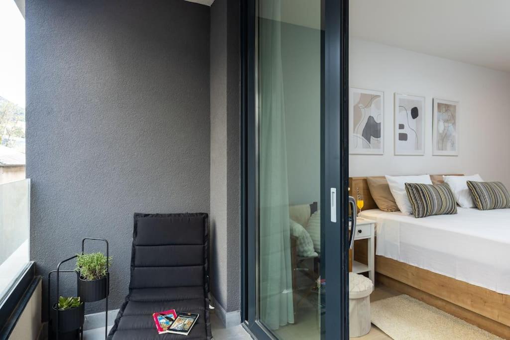 Apartamento Dubrovnik Pier Free Parking And Balcony Exterior foto