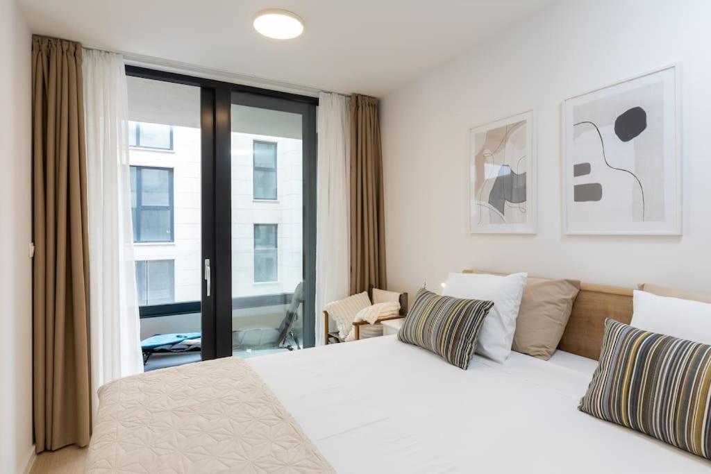 Apartamento Dubrovnik Pier Free Parking And Balcony Exterior foto