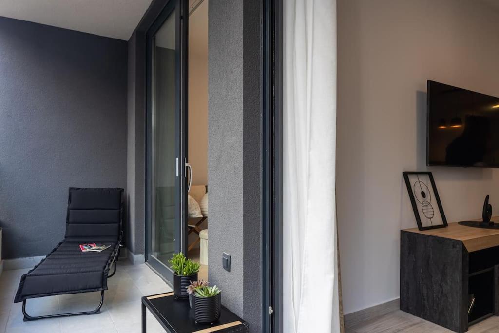 Apartamento Dubrovnik Pier Free Parking And Balcony Exterior foto